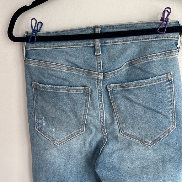 Blue jeans - Picture 2 of 2